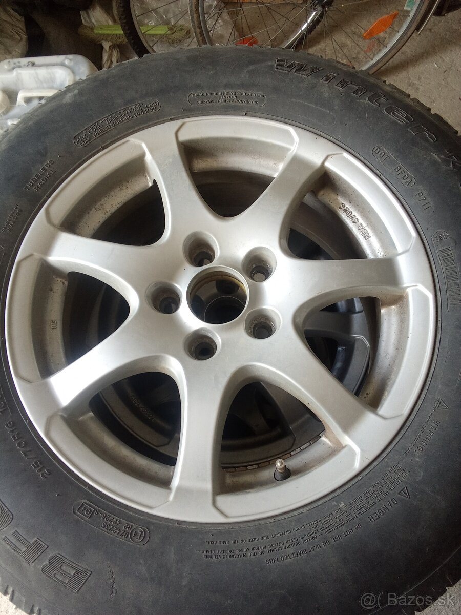 Alu disky 5x114,3 R16+pneu - 5