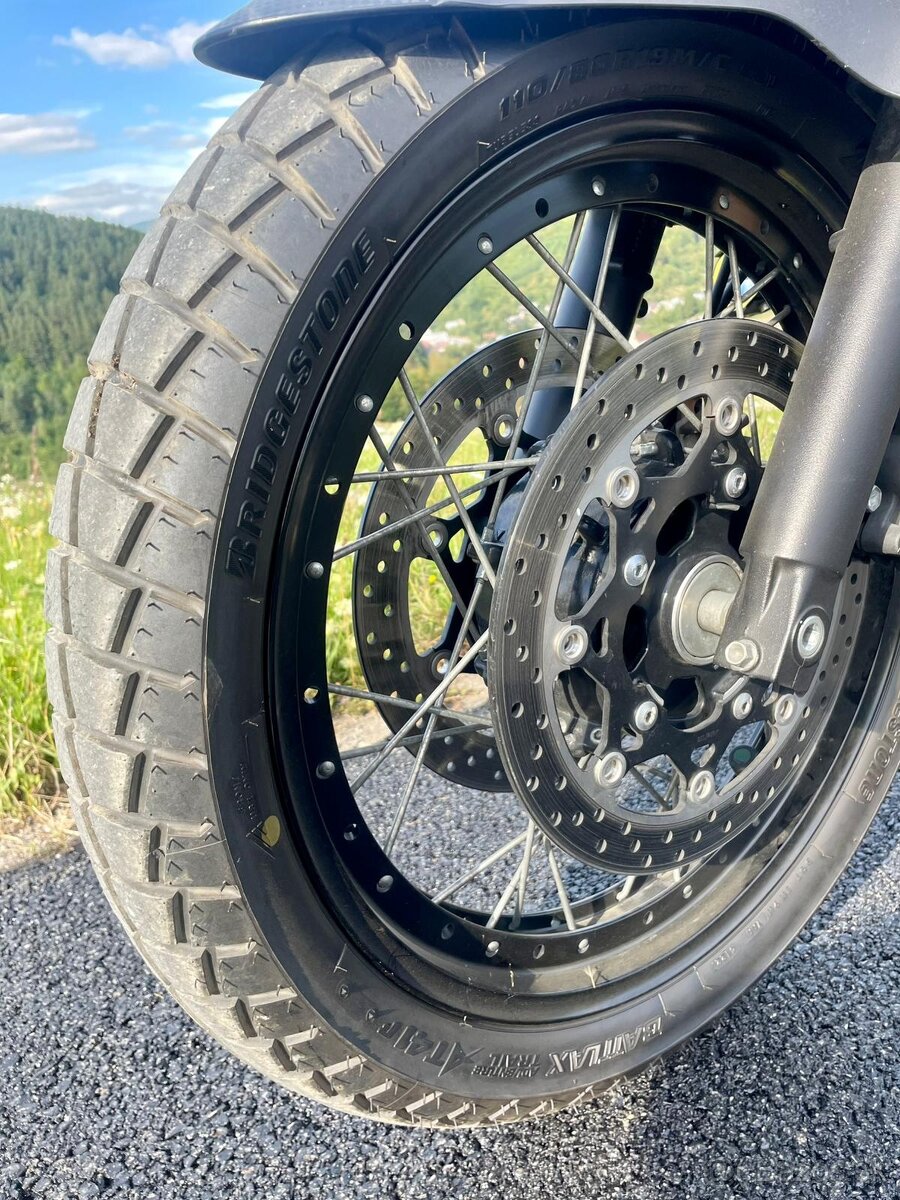 Suzuki dl 650 v strom ABS - 5