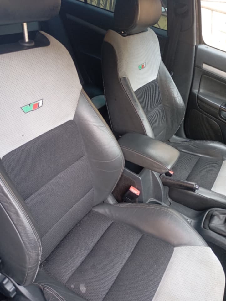 Škoda octavia 2 RS 2.0TDI - 5