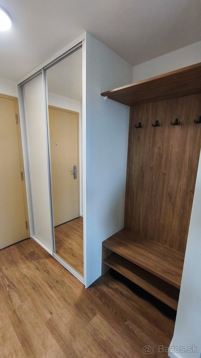 1,5 izbový byt na prenájom s loggiou a parkingom Bory - 5