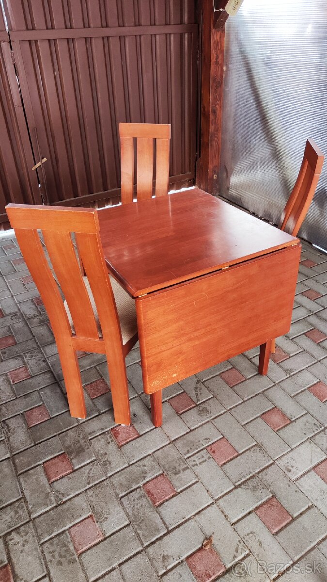 Jedálenský stôl z masívu + 4x stolička - 5