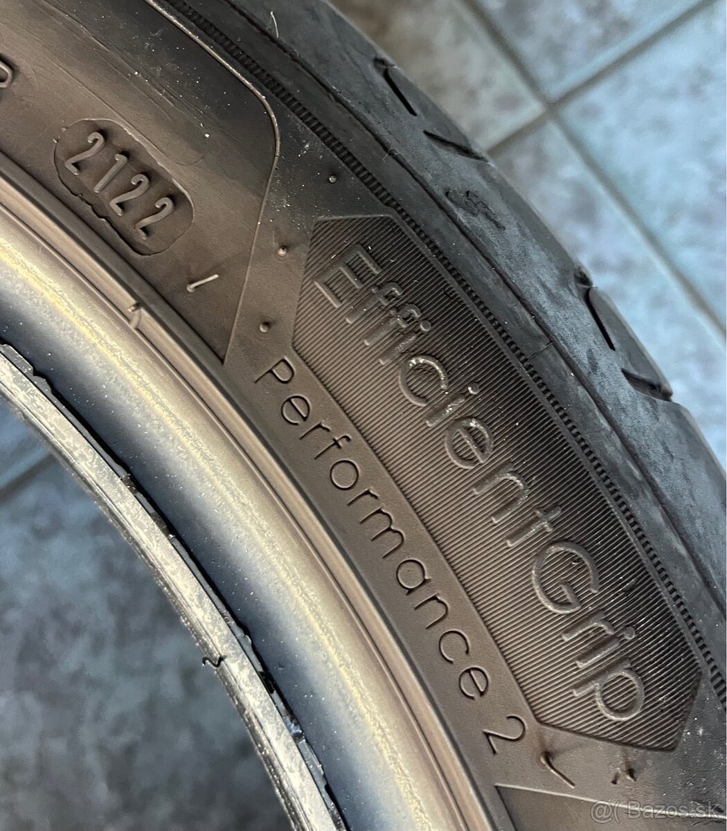 225/45 R17 Goodyear EfficientGrip Letna 1ks - 5