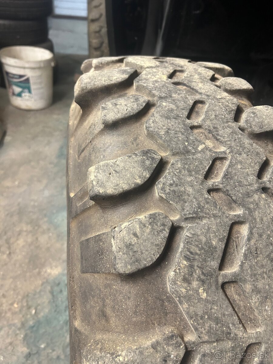 38x13 R16 Super Swamper TSL - 5