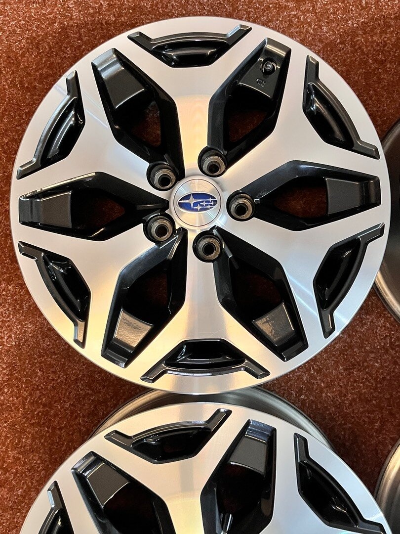 5x114,3 R17 originál Subaru Forester TOP STAV - 5