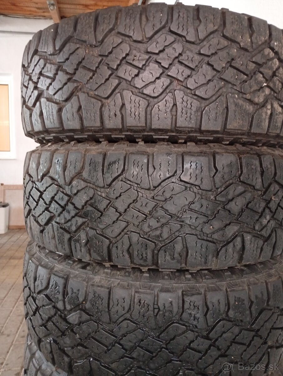 Goodyear Wrangler duratac