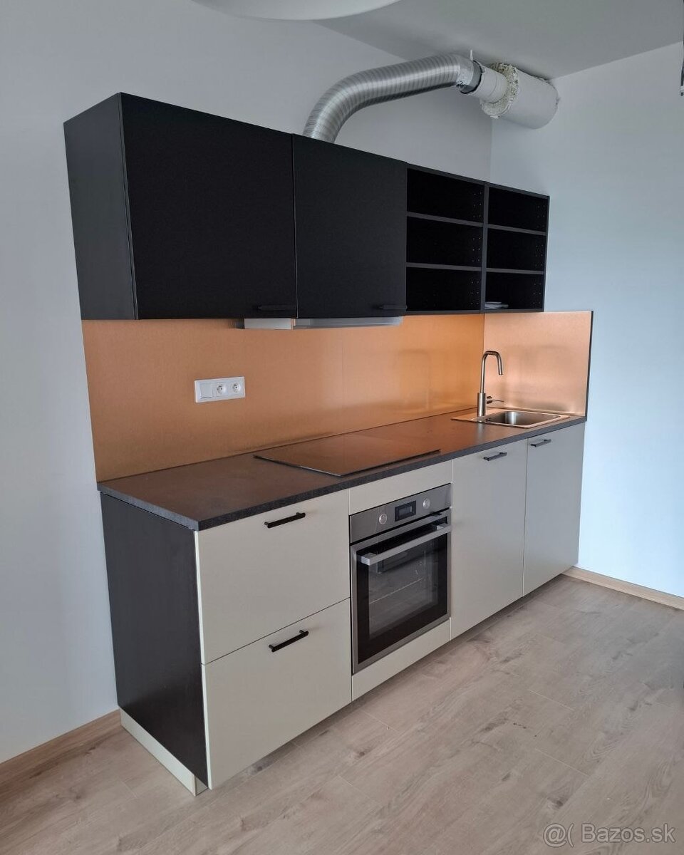 Montáž a demontáž nábytku (Hodinový majster) - 5