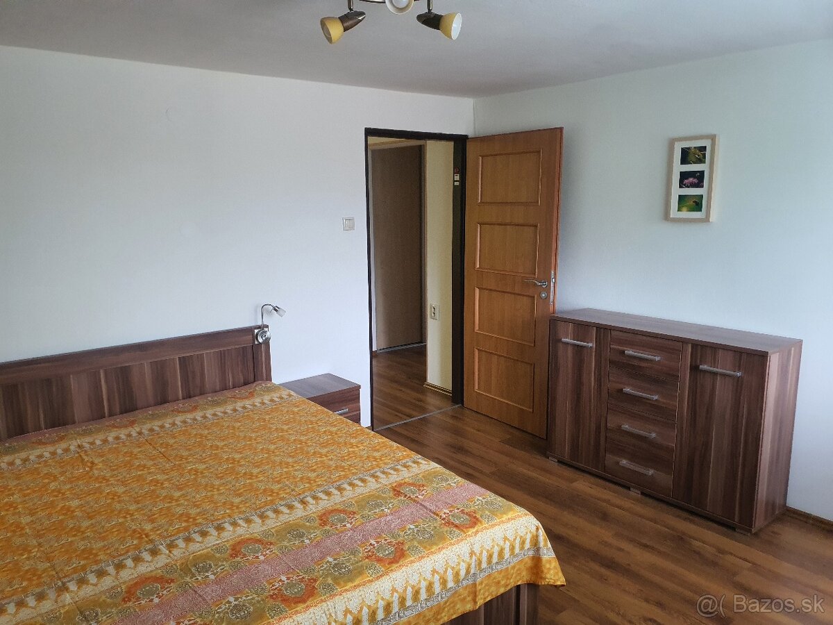 Byt na prenájom v rod.dome - 5