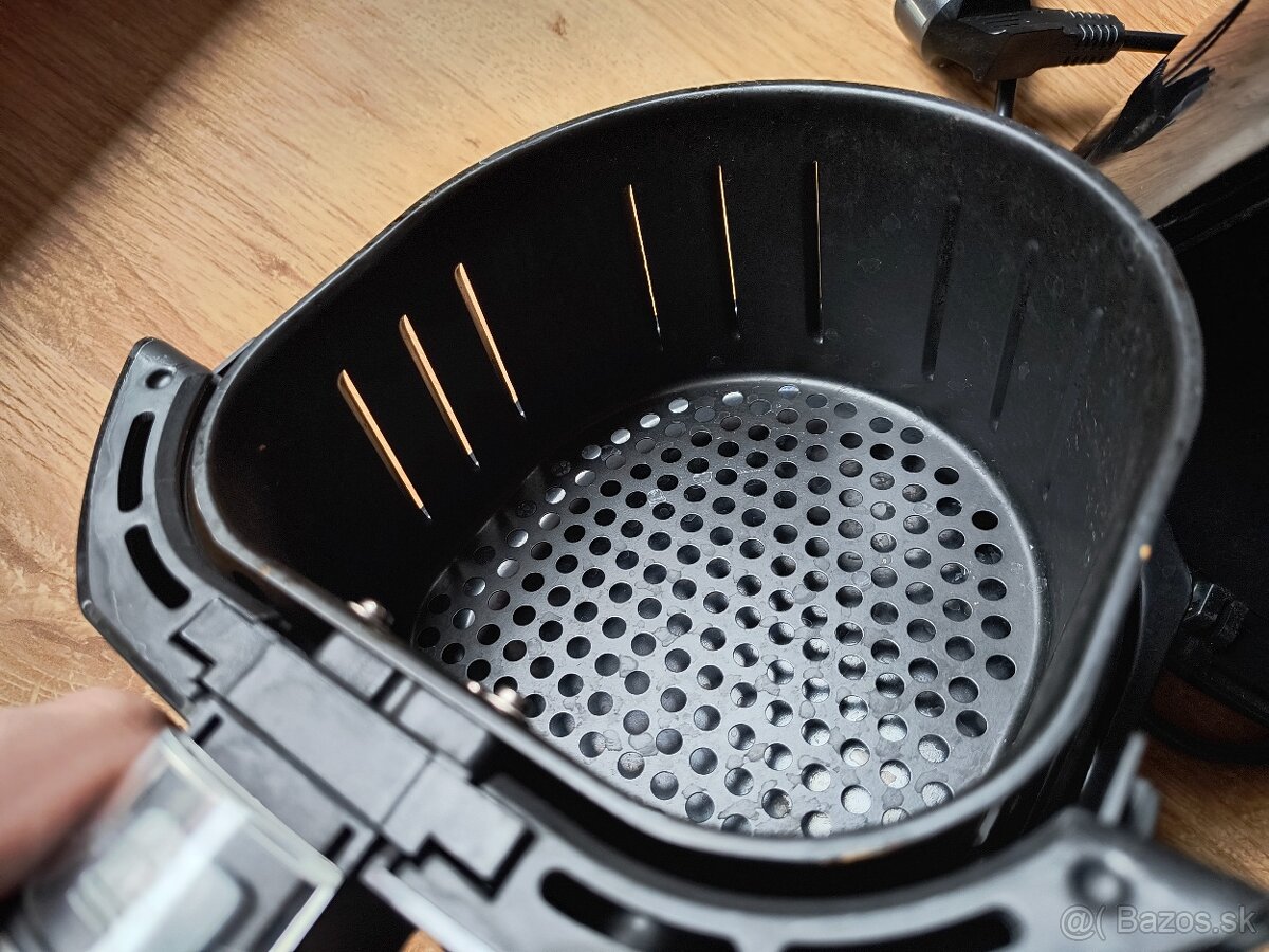 Predám teplovzdušnú fritézu SilverCrest - 5