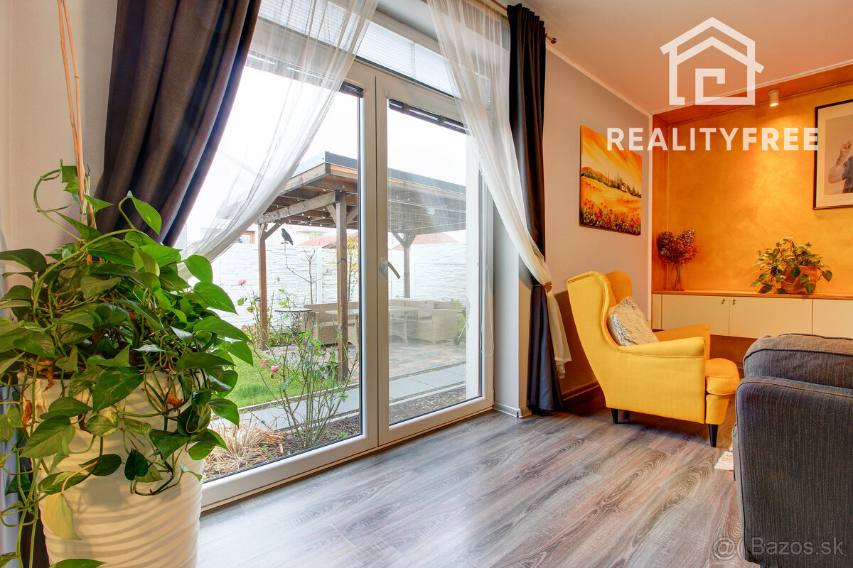 Novinka – samostatne stojaci 4i rodinný dom v obci Láb - 5