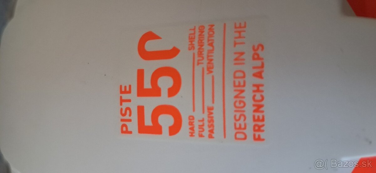 Lyžiarska prilba so štítom - 5