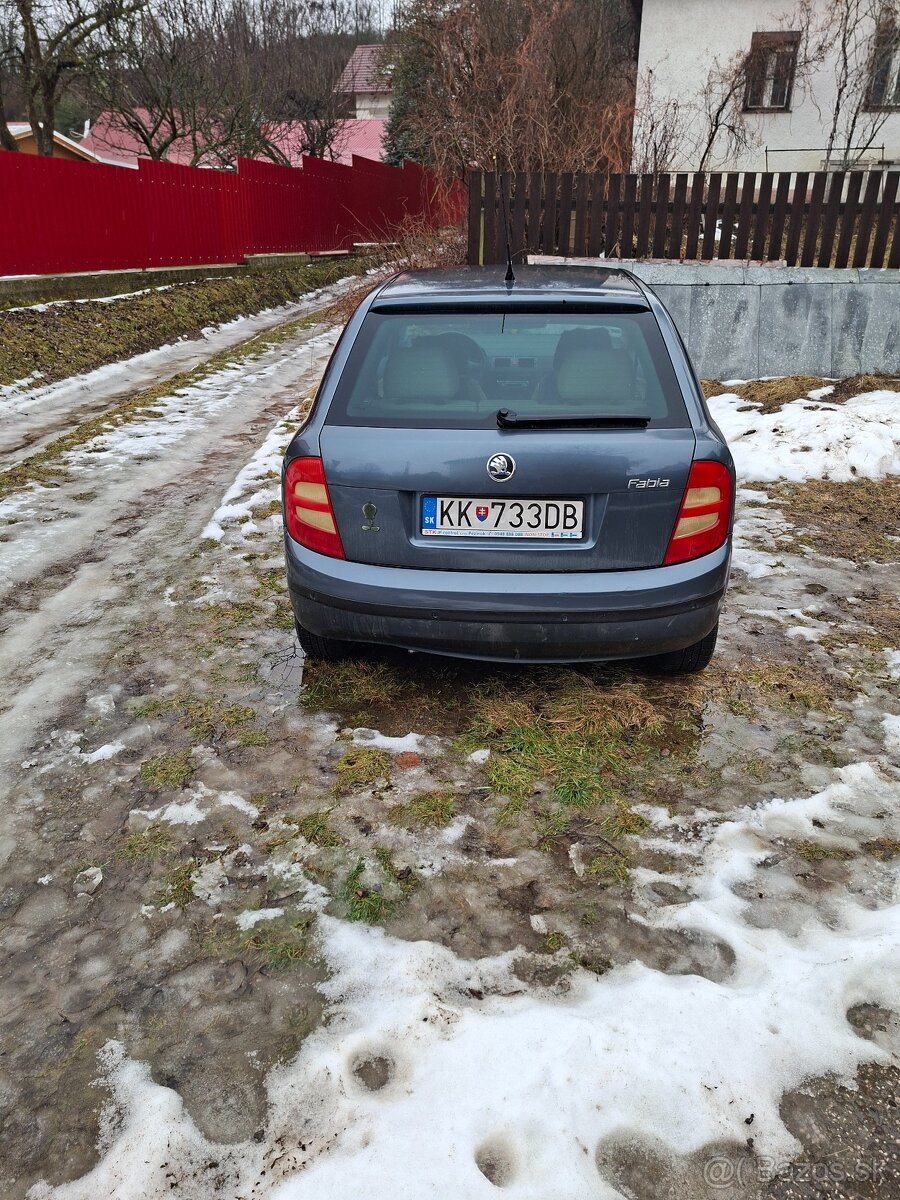 Škoda Fabia - 5