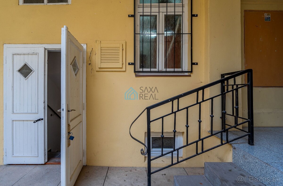 Priestor pre spoločenské akcie, CENTRUM- KE Hlavná ul. - 5