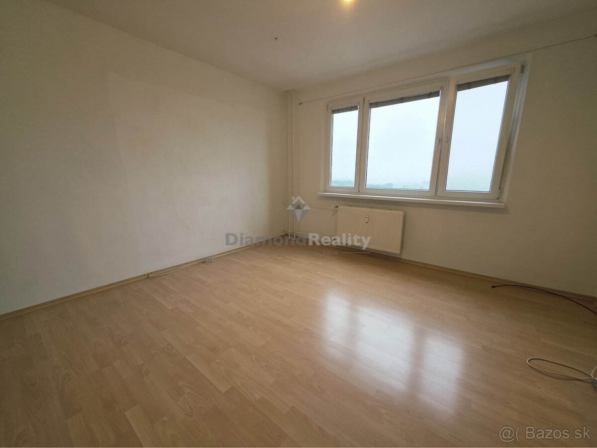 NA PREDAJ 3 - IZBOVÝ BYT S LOGGIOU, BRUSELSKÁ ULICA , ŤAHANO - 5