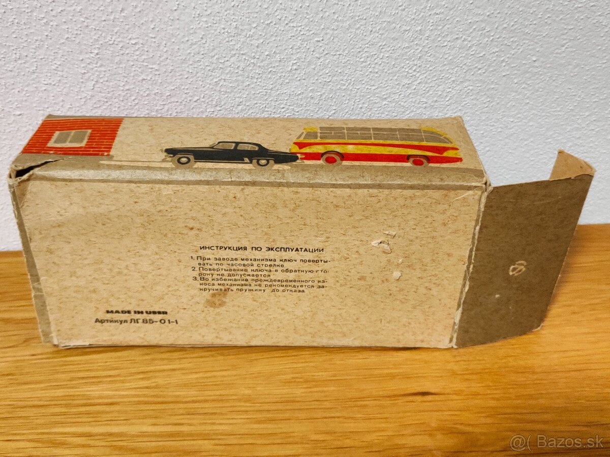 stará hračka, ruská plechová garáž na kľúčik, cccp - 5