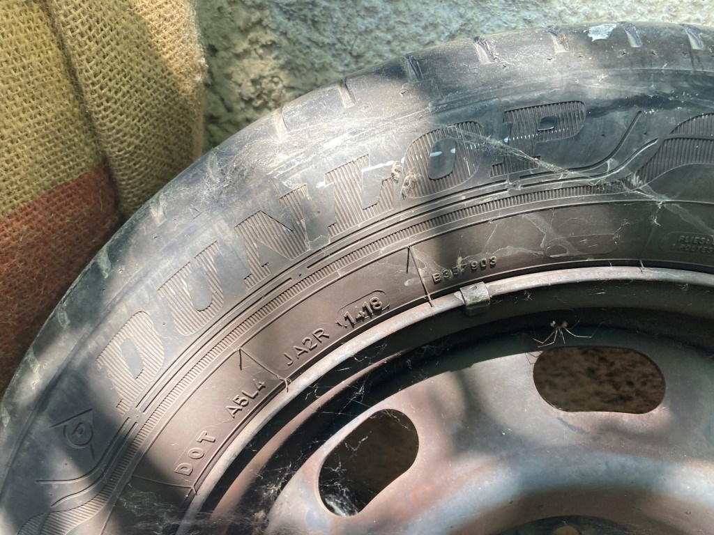 Letné pneu Dunlop 195/65 R15 na diskoch Peugeot 307 - 5