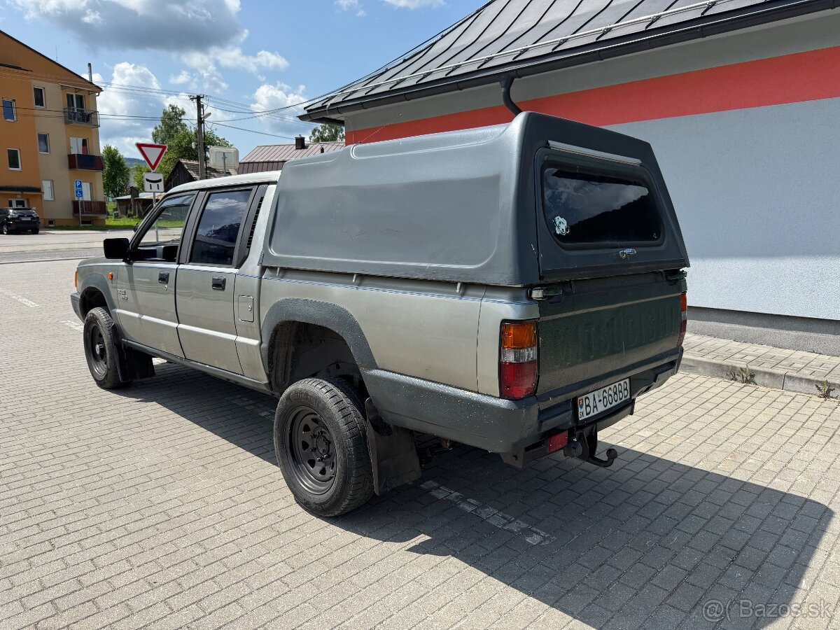 Predám Mitsubishi L200 2.5 1994 - 5