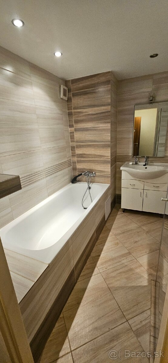 Na prenajom byt v Banskej Bystrici - 5