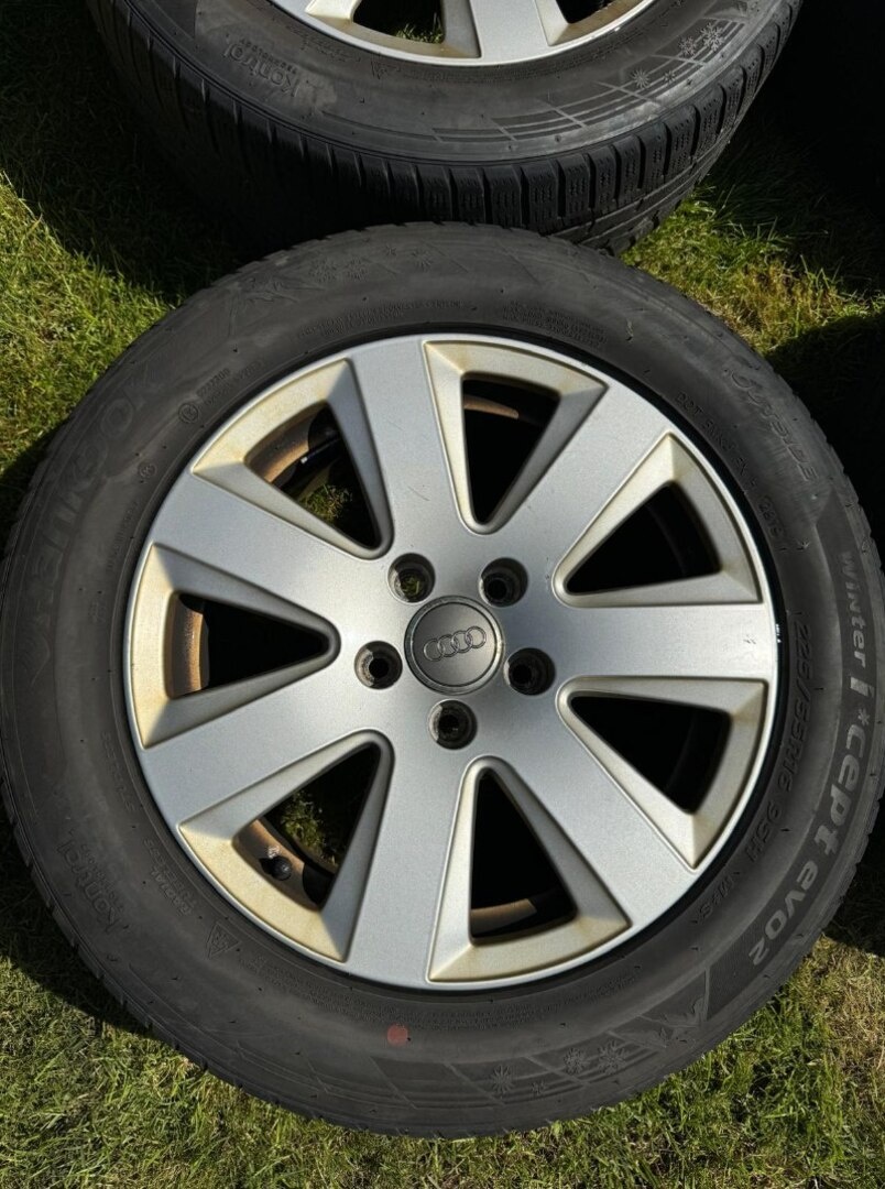 Zimní pneumatiky R16 na Audi - 5