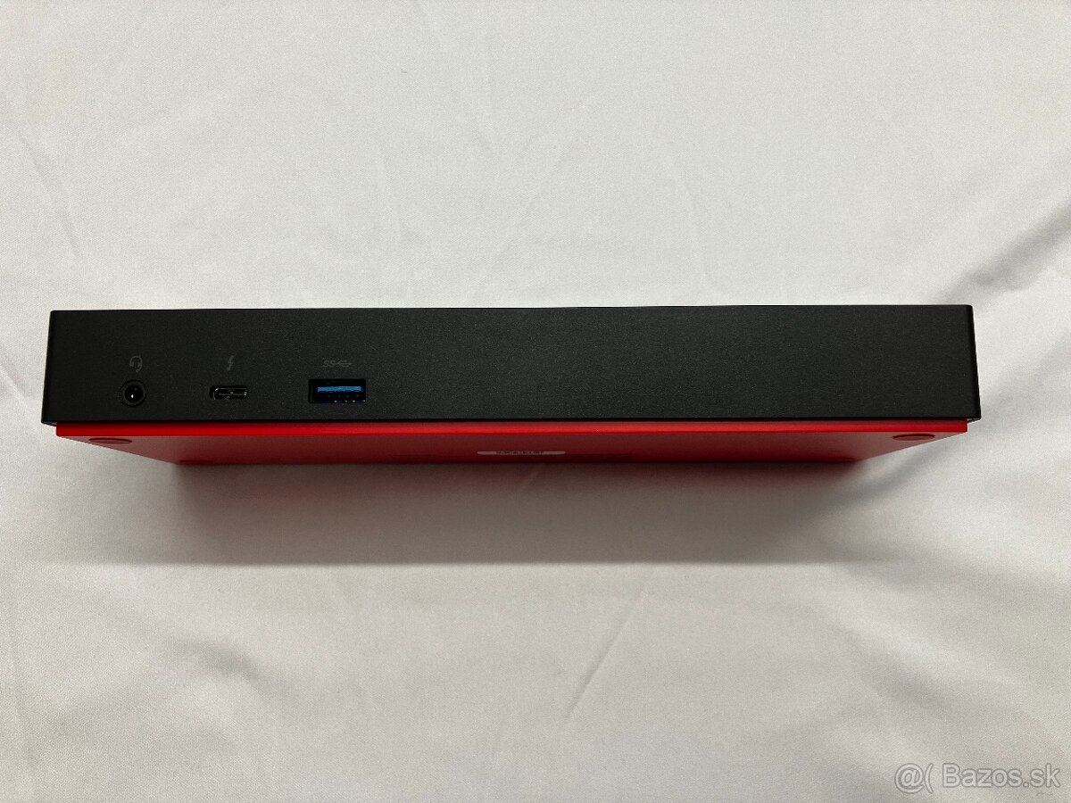 ThinkPad Thunderbolt 4 Workstation Dock - 5