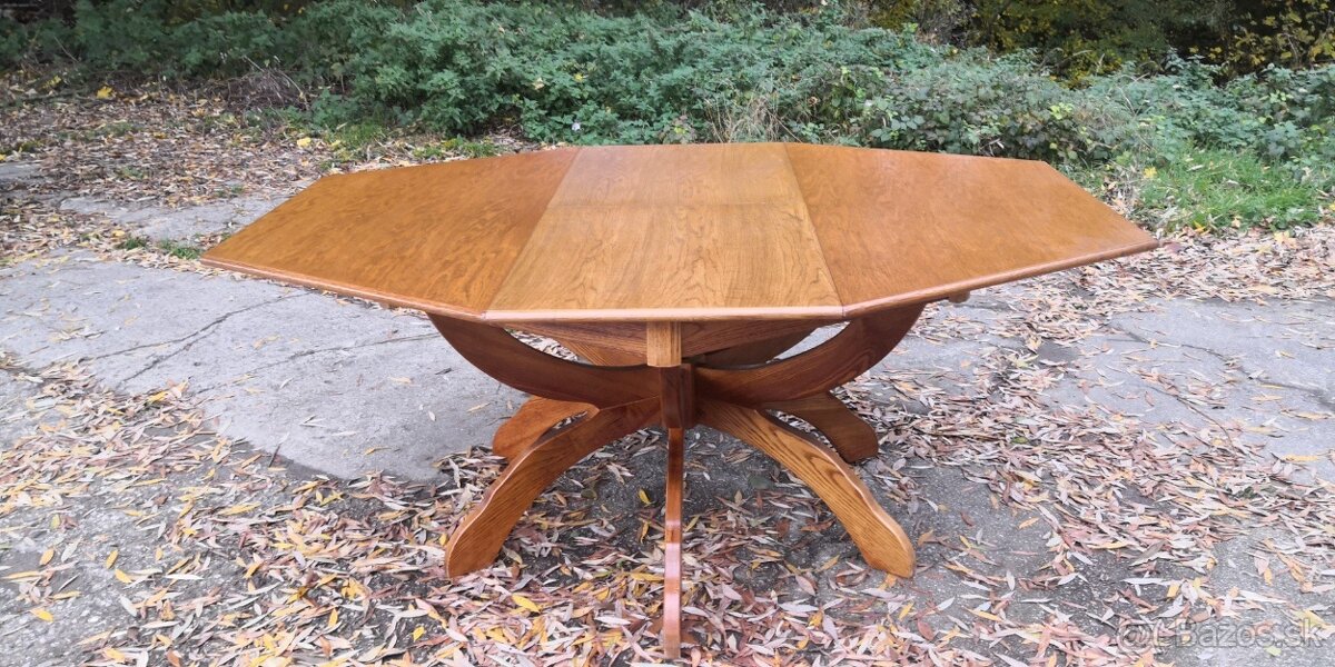 Masivny rozkladaci stôl+6 × masivnych stoliček - 5