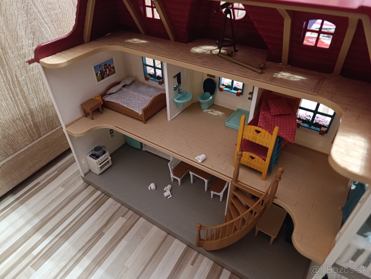 Detský domček so stajňou - 5