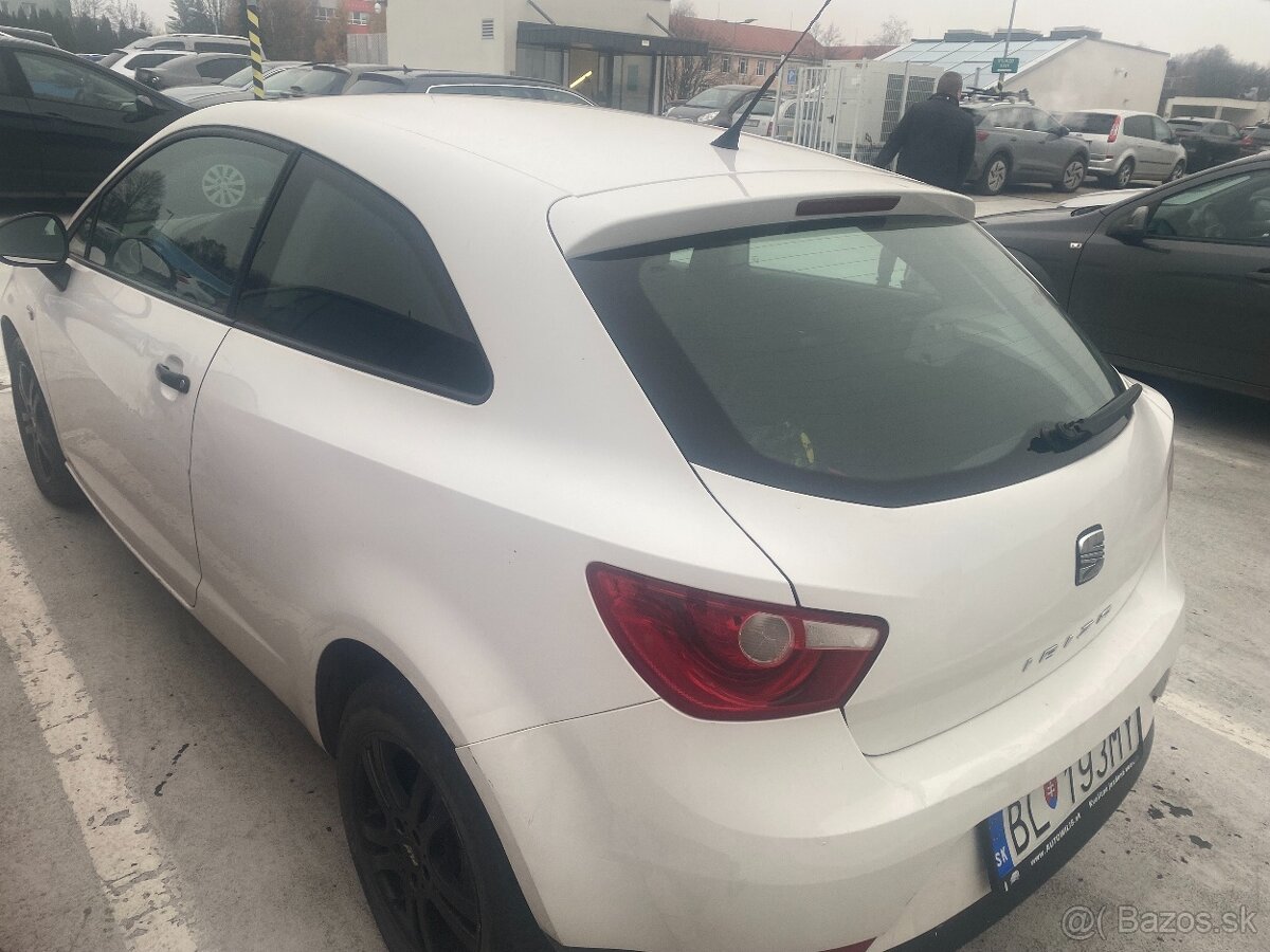 Predám Seat Ibiza 1.2TDI - 5
