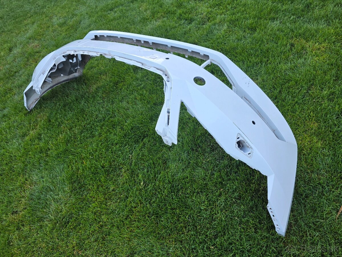 Škoda Superb III predný nárazník - 5