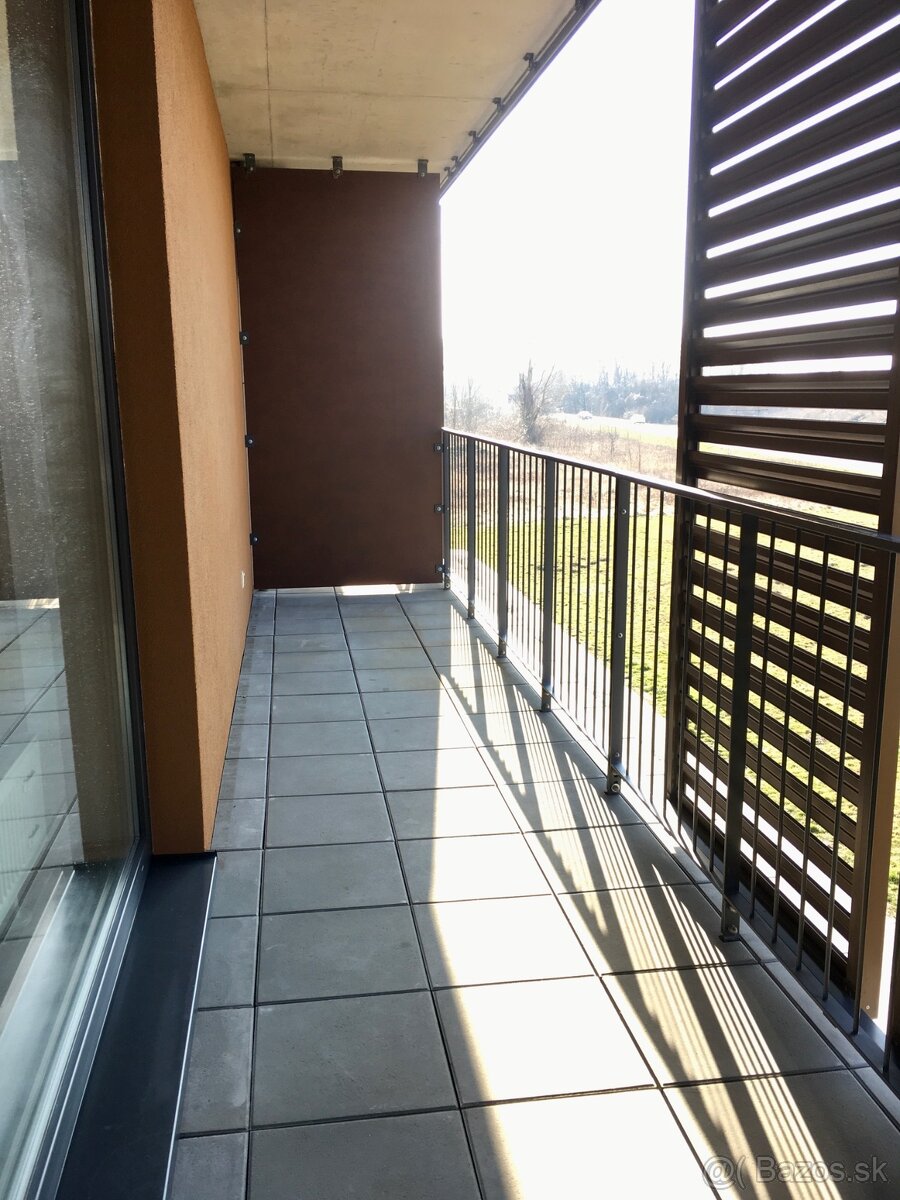 1+kk, 30m2, Petržalka, Slnečnice - 5