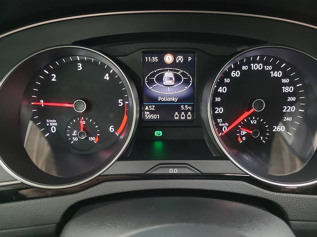 Volkswagen Passat Variant 2.0 TDI EVO Elegance DSG - 5
