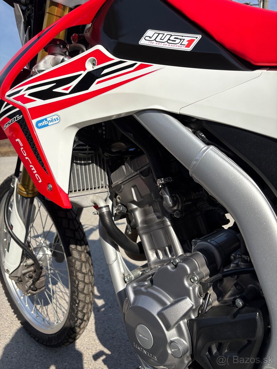 Honda CRF 250L (r.v. 2016)