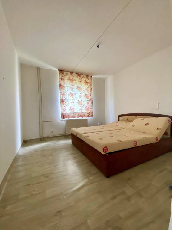 Na predaj 4 izbový byt vo vyhľadávanej obci Očová - 5