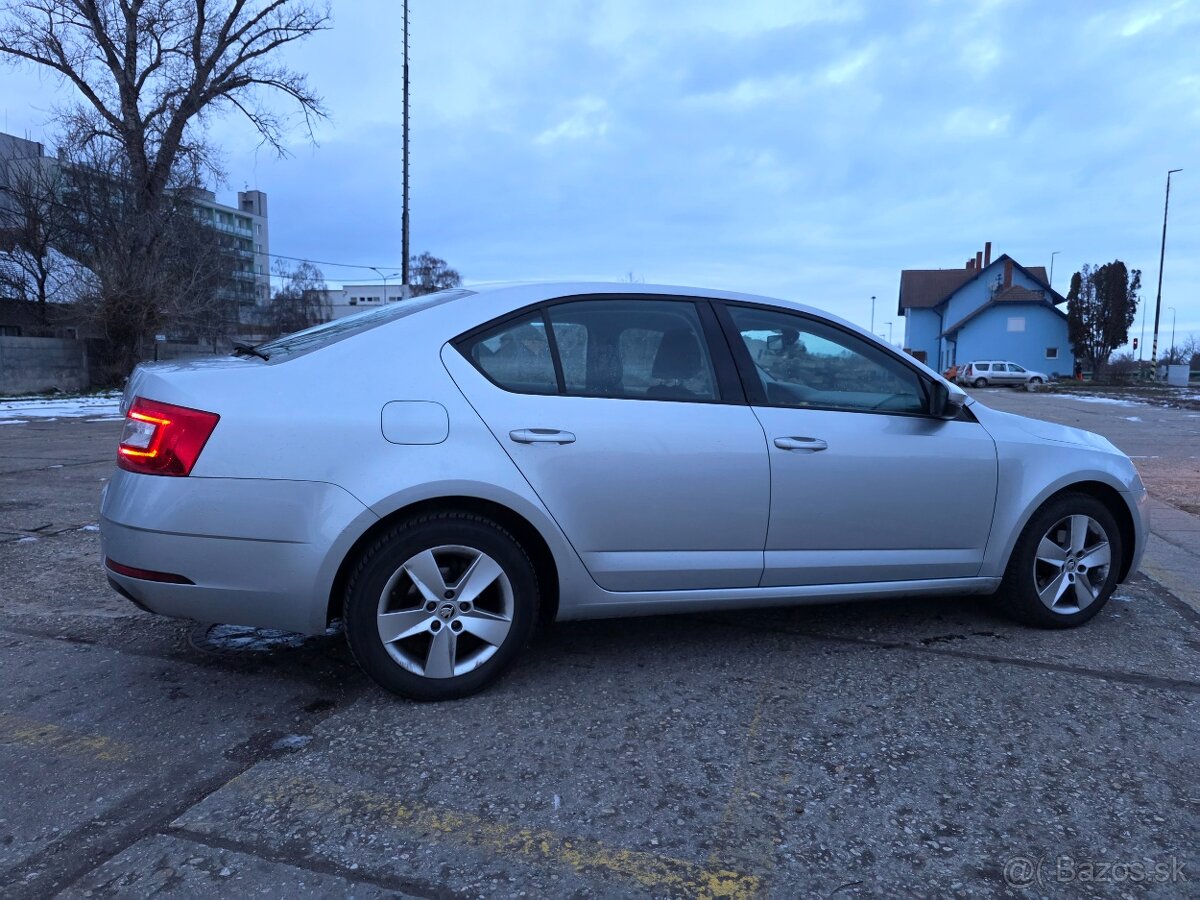 Škoda Octavia 1.6 TDI - 5