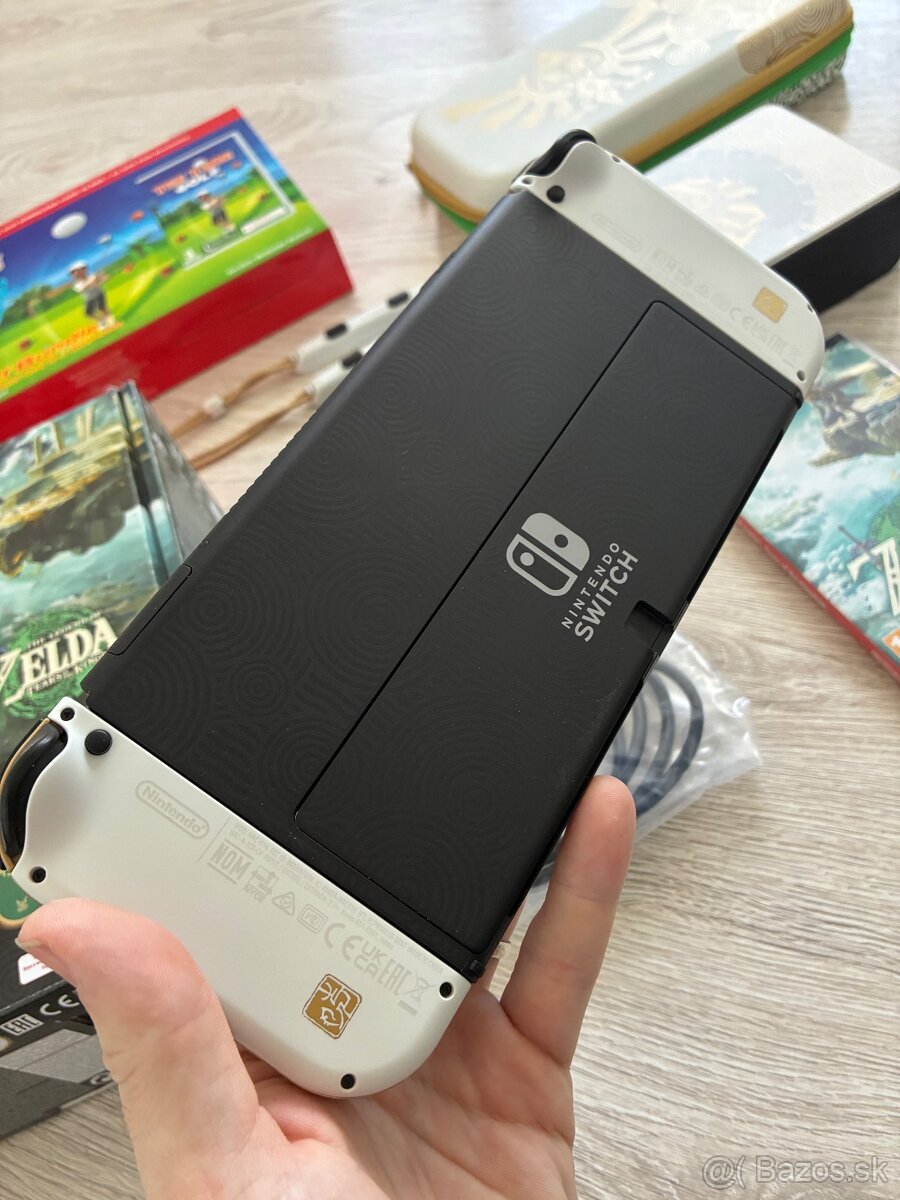Nintendo Switch Zelda špecial edition - 5
