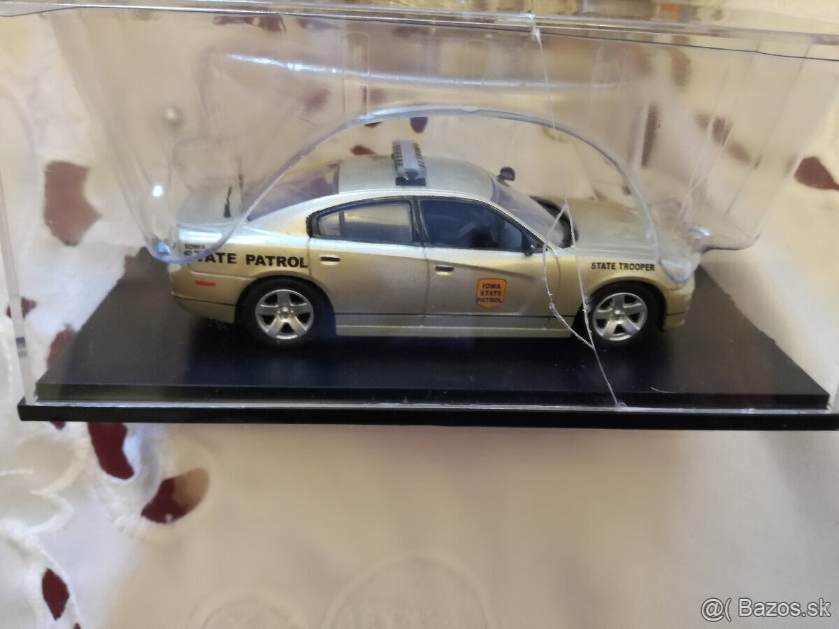 policajne auta22 - 5