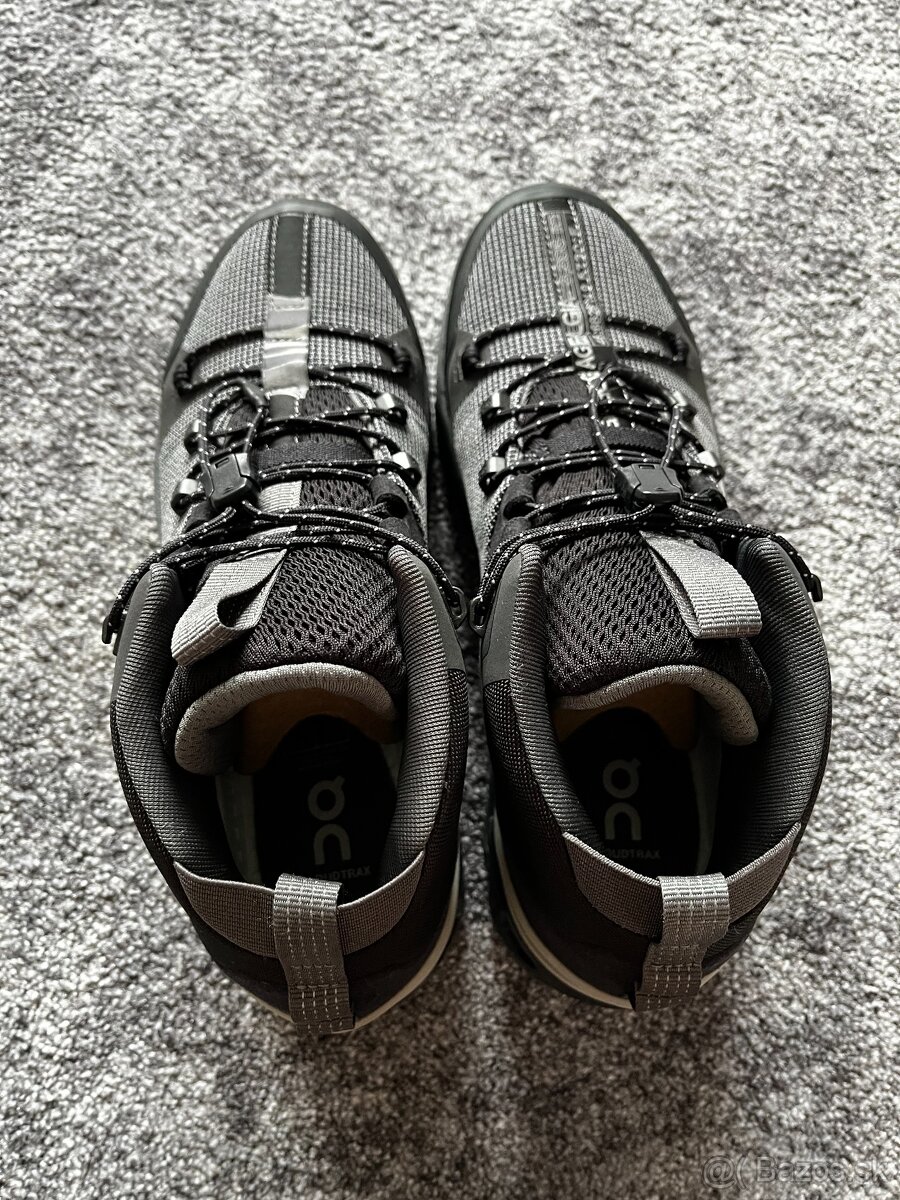 On Running, model Cloudtrax, velikost 38,5 - 5