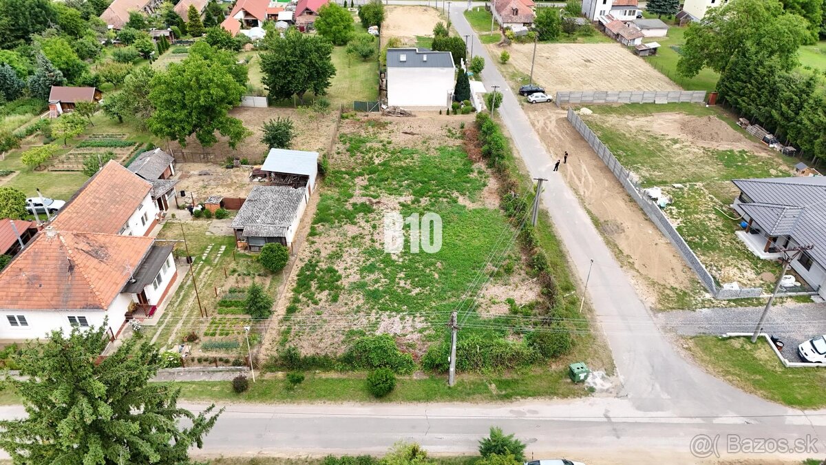 Stavebný pozemok 1365 m2 - Bardoňovo - 5