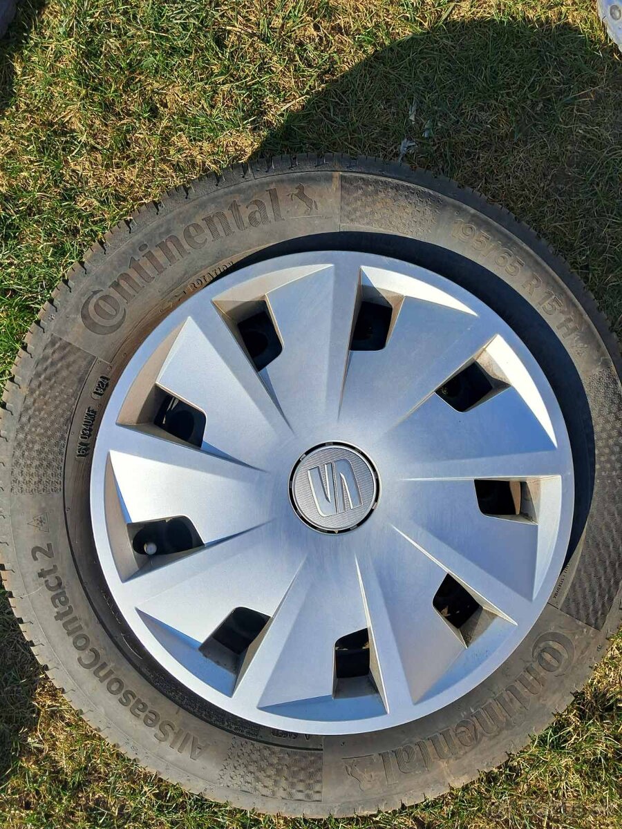 Predám celoročne pneumatiky - 5