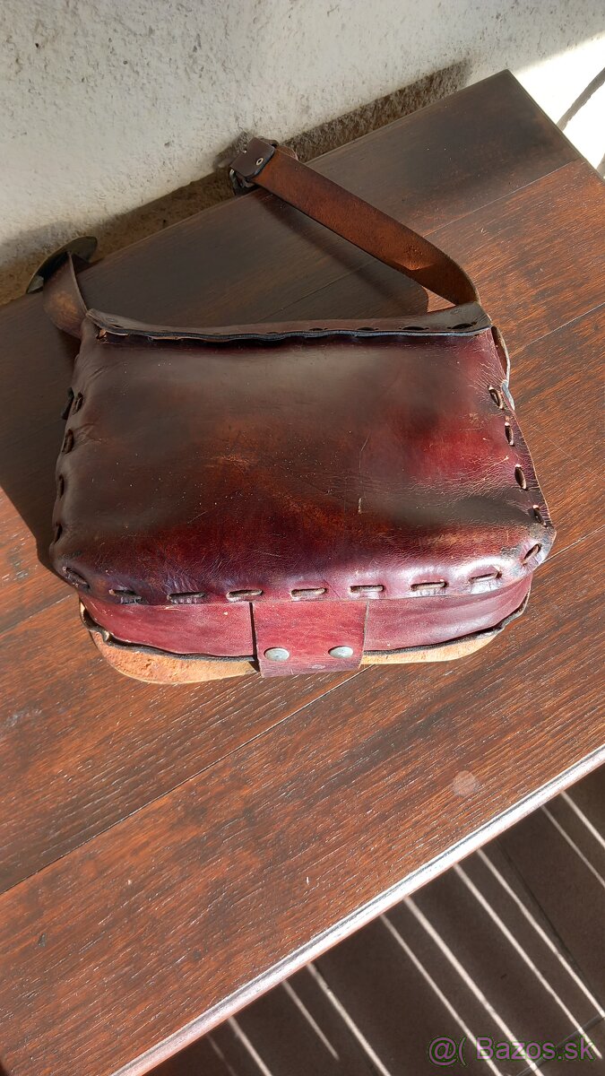 Starožitná koženná brašňa - 5