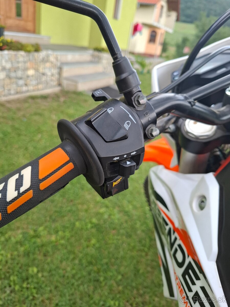 Defender 250ccm