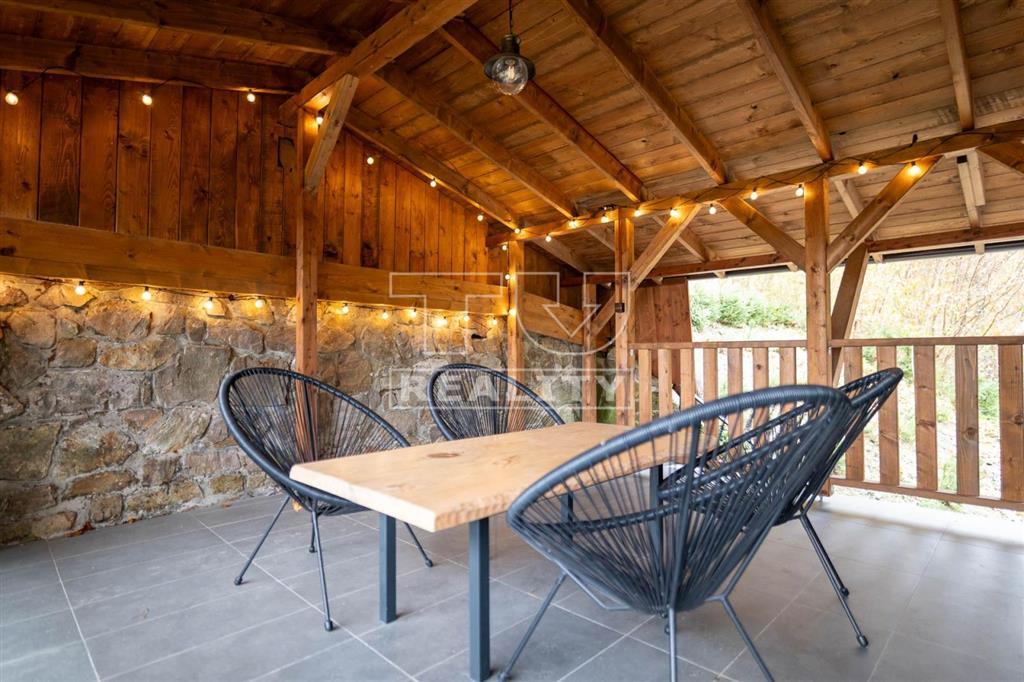 Unikátna rekreačná chata v srdci Malej Fatry, v... - 5