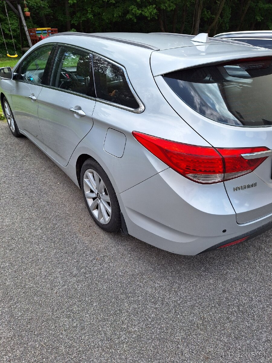 Hyundai i40 1.7 CRDI combi - 5