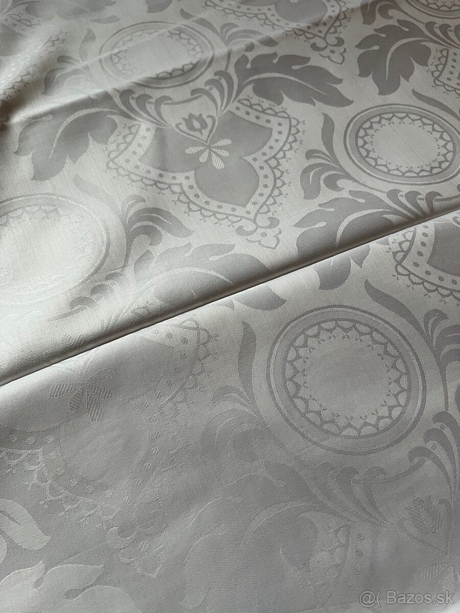 Metráž damašek - 5
