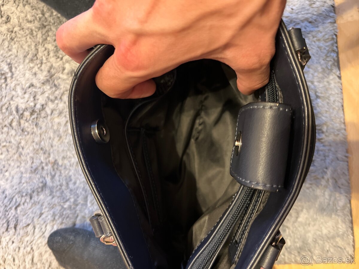 Dámska kabelka GUESS (tmavomodrá) - 5