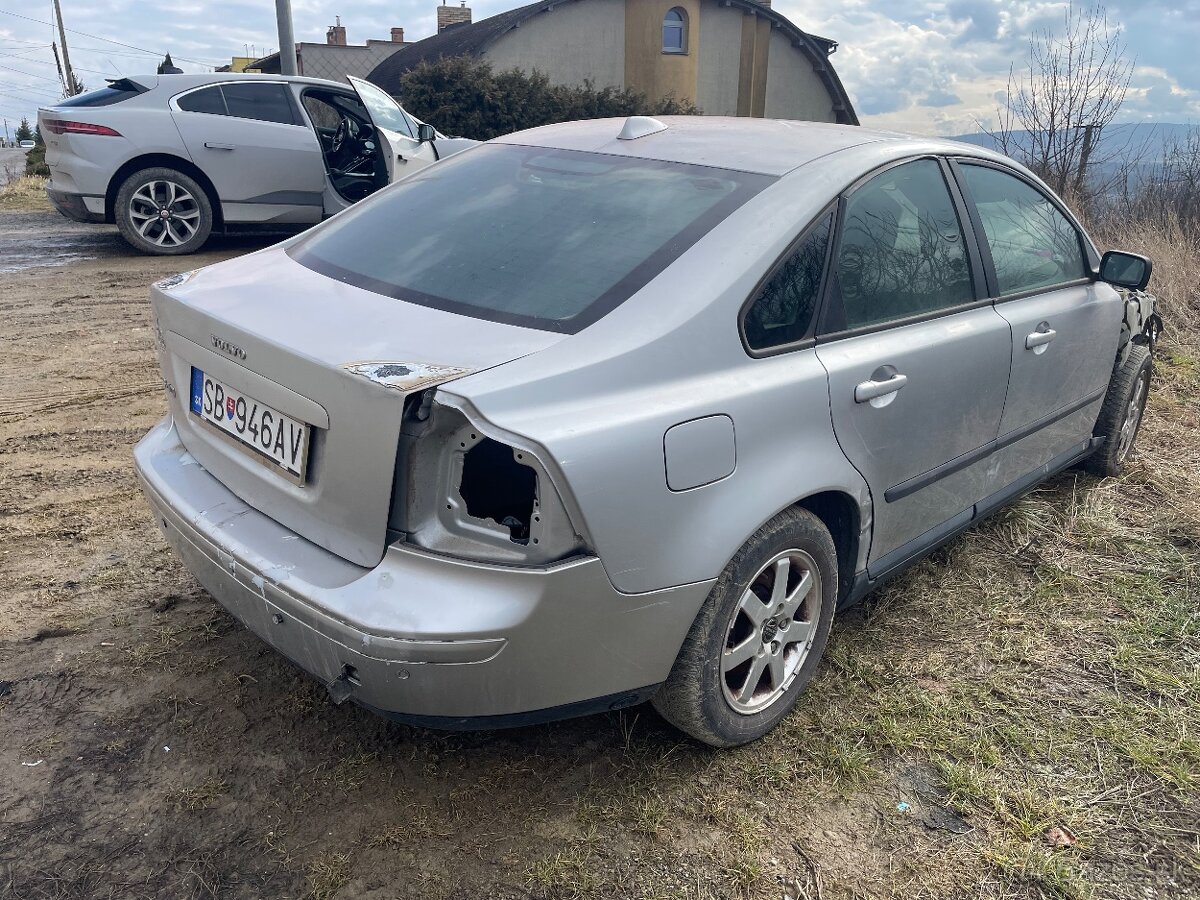 Volvo s40 1.6 - 5