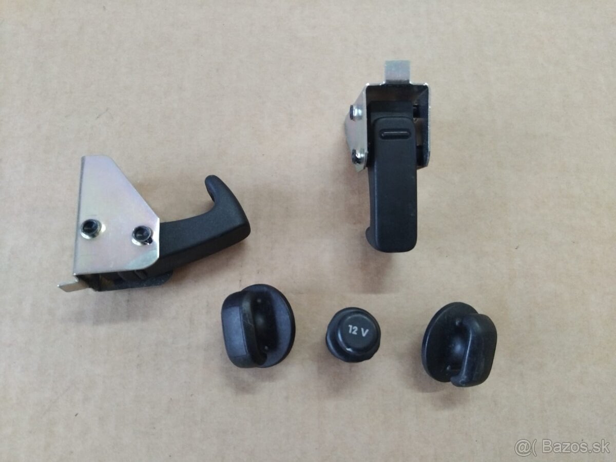 rozpredám interiér Octavia 2 facelift - 5