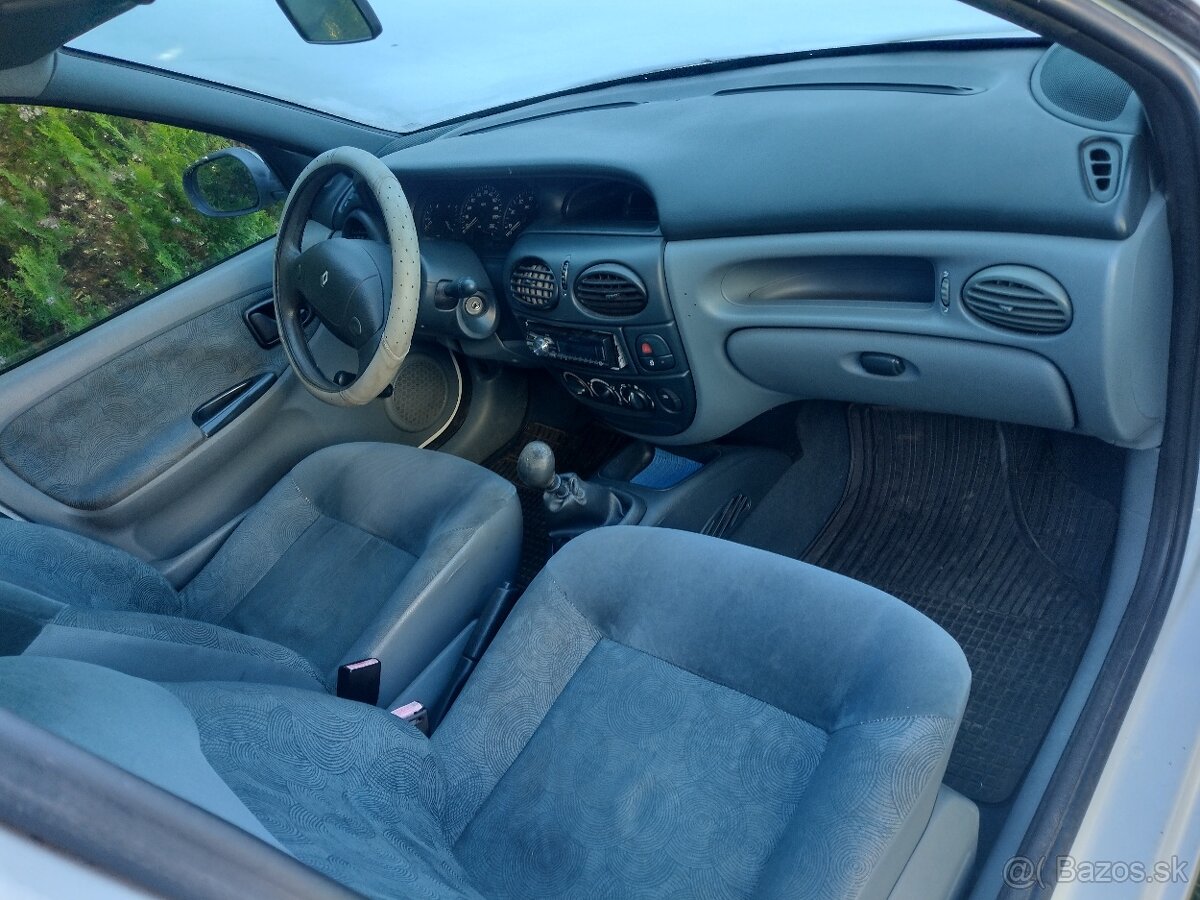 Renault Megane 1 - 5