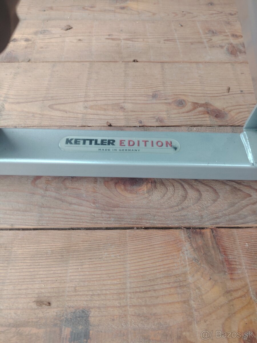 Posilňovacia lavica - 5