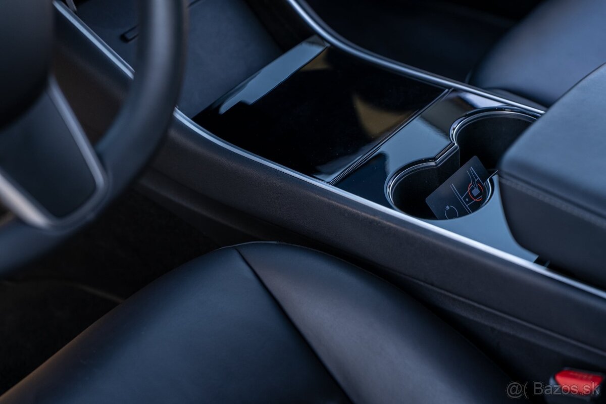 Tesla Model 3 Long Range dual motor AWD - 5