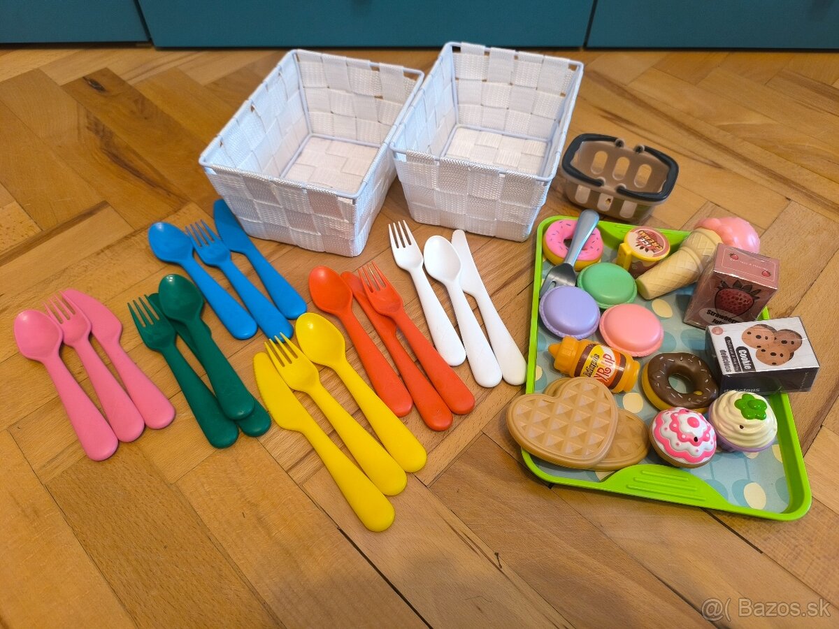 Drevený obchodík/divadlo s príslušenstvom - 5