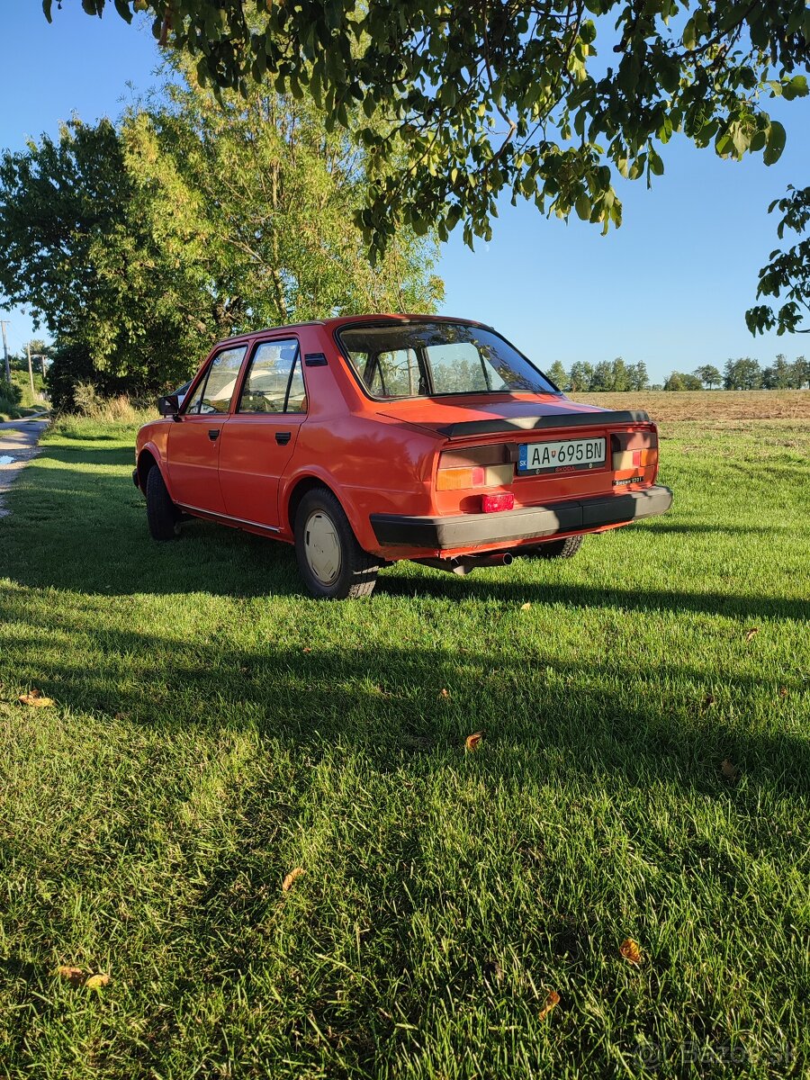 Škoda 120L - 5
